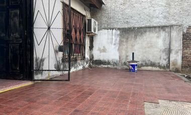 CASA VENTA R.CASTILLO 4 AMB PATIO/COCHERA/QUINCHO