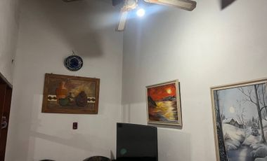 CASA VENTA R.CASTILLO 4 AMB PATIO/COCHERA/QUINCHO