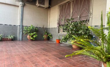 CASA VENTA R.CASTILLO 4 AMB PATIO/COCHERA/QUINCHO