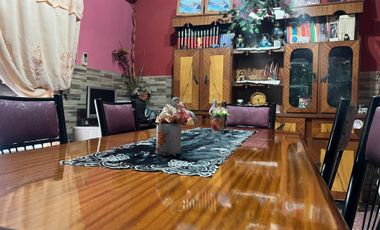 CASA VENTA R.CASTILLO 4 AMB PATIO/COCHERA/QUINCHO