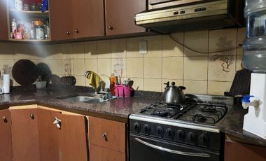 CASA VENTA R.CASTILLO 4 AMB PATIO/COCHERA/QUINCHO