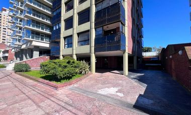 VENTA Departamento 6 ambientes con vista al Golf