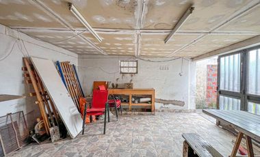 VENTA Casa en bloque 3 ambientes Quincho Las lilas