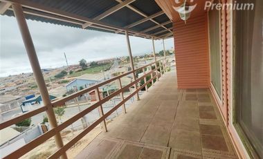 Casa en Arriendo en PASAJE LOS CLAVELES