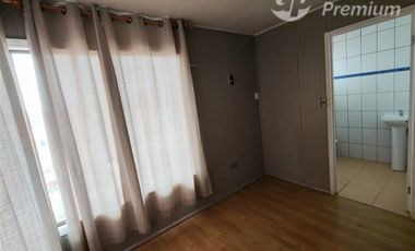 Casa en Arriendo en PASAJE LOS CLAVELES