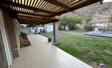 Casa en Arriendo en Santa Elena Colina