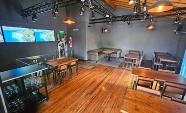 VENTA LOCAL + 22 COCHERAS + DEPTO  VILLA BALLESTER