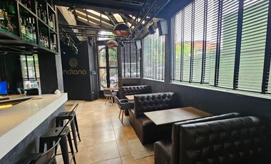 VENTA LOCAL + 22 COCHERAS + DEPTO  VILLA BALLESTER