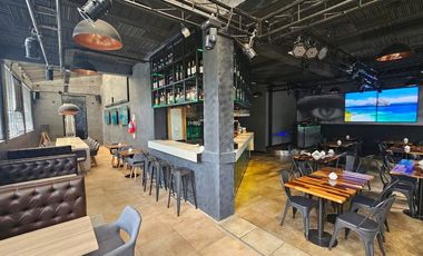 VENTA LOCAL + 22 COCHERAS + DEPTO  VILLA BALLESTER