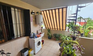VENTA LOCAL + 22 COCHERAS + DEPTO  VILLA BALLESTER