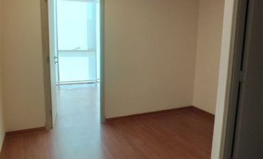 Oficina en Arriendo en Oficina frete a Hospital Gustavo Fricke