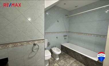 VENTA 4 AMB. QUILMES JARDIN Y COCHERA SIN EXPENSAS