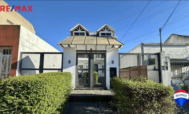 VENTA 4 AMB. QUILMES JARDIN Y COCHERA SIN EXPENSAS