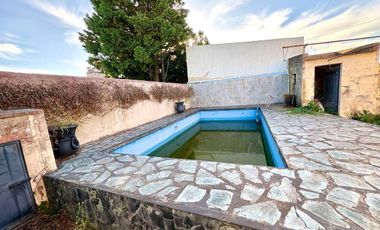 CASA 5 AMB CON QUINCHO PILETA Y GARAGE 25 DE MAYO