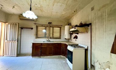 CASA 5 AMB CON QUINCHO PILETA Y GARAGE 25 DE MAYO