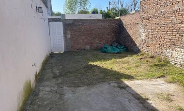 VENTA- casa interna en Santo Tome- zona CENTRO