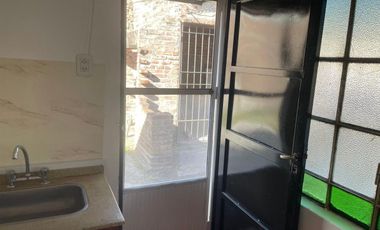 VENTA- casa interna en Santo Tome- zona CENTRO