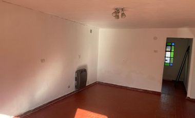 VENTA- casa interna en Santo Tome- zona CENTRO