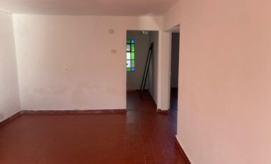 VENTA- casa interna en Santo Tome- zona CENTRO