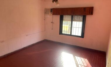 VENTA- casa interna en Santo Tome- zona CENTRO
