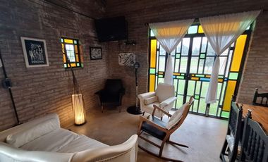 CASA CON PARQUE Y PILETA FINCAS DE IBARLUCEA