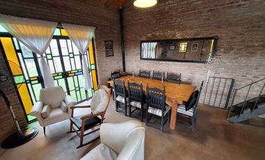 CASA CON PARQUE Y PILETA FINCAS DE IBARLUCEA