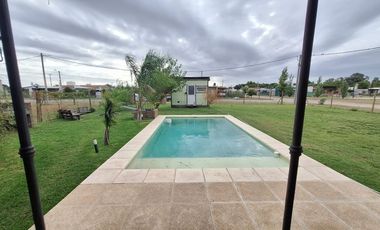 CASA CON PARQUE Y PILETA FINCAS DE IBARLUCEA