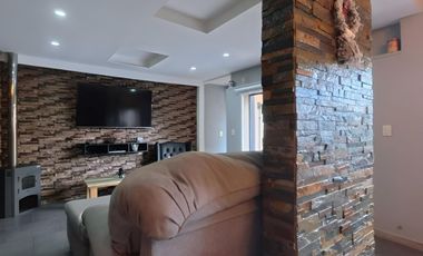 PH multifamiliar en venta con pileta