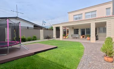 PH multifamiliar en venta con pileta