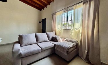 Casa en Venta reciclada a nuevo en Trujui Moreno