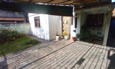 VENTA CASA 3 AMBIENTES VILLA MADERO GARAGE PARQUE