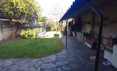 VENTA CASA 3 AMBIENTES VILLA MADERO GARAGE PARQUE