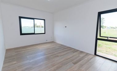 Casa A ESTRENAR de 3 dorm en Country La Reserva
