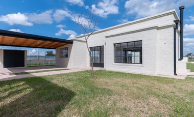 Casa A ESTRENAR de 3 dorm en Country La Reserva