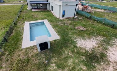 Casa A ESTRENAR de 3 dorm en Country La Reserva