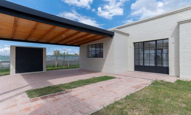 Casa A ESTRENAR de 3 dorm en Country La Reserva
