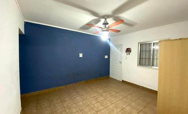 CASA EN BARRIO LOS CIPRECES