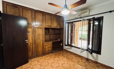 CASA EN VENTA A POCOS MINUTOS DE SANTA FE