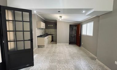 CASA EN VENTA A POCOS MINUTOS DE SANTA FE