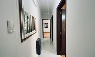 CASA EN VENTA A POCOS MINUTOS DE SANTA FE
