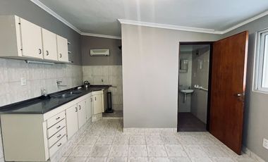 CASA EN VENTA A POCOS MINUTOS DE SANTA FE