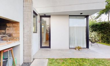CASA EN VENTA EN GONNET