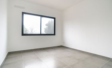 DUPLEX EN VENTA PLATANOS