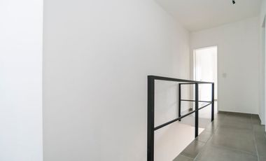 DUPLEX EN VENTA PLATANOS