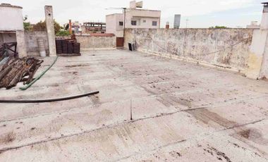 VENTA CASA 3 AMB PILETA COCHERA  DEPOSITO SARANDI
