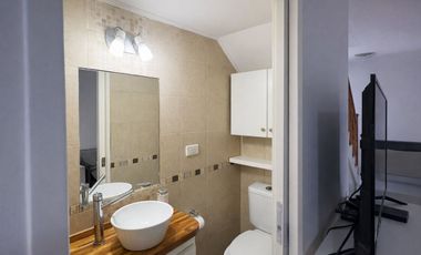 VENTA CASA 4 AMB CON COCHERA Y QUINCHO BERAZATEGUI