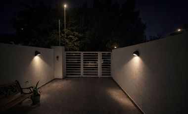 VENTA CASA 4 AMB CON COCHERA Y QUINCHO BERAZATEGUI