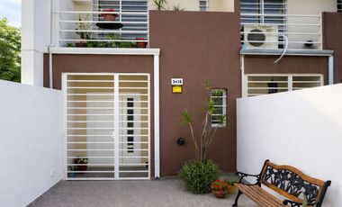 VENTA CASA 4 AMB CON COCHERA Y QUINCHO BERAZATEGUI