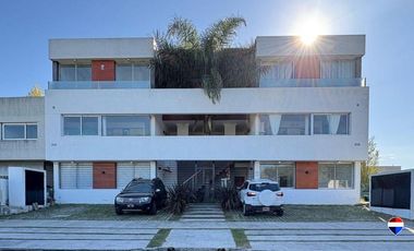 EN VENTA DEPARTAMENTO 3 AMBIENTES EN PARQUE LINEAL