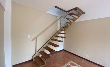 CASA DUPLEX 3 AMBIENTES CON COCHERA EZPELETA
